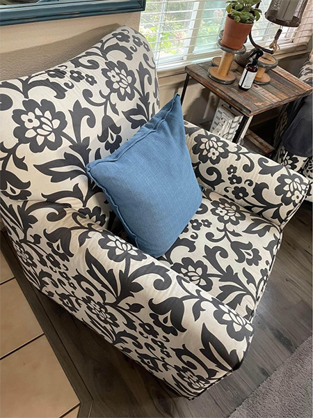 Christopher Knight Home Harrison Fabric Tufted Club Chair