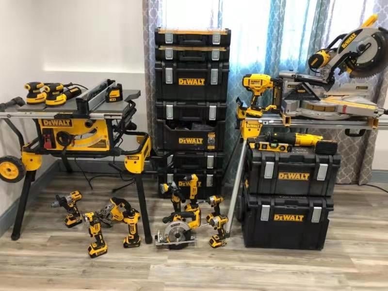 DeWALT DCKTS781D2M1 20V MAX Cordless Li-Ion 7 Tool Combo Kit w/Tough System.