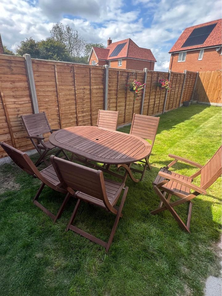 【Furniture】Six seater garden table and chairs